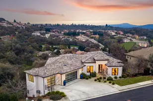 635 Lakeridge Dr, Auburn, CA 95603 - Photo 1