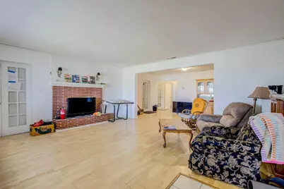 8758 Florin Road, Sacramento, CA 95828 - Photo 7