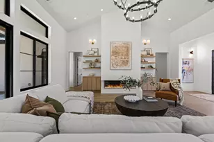 5556 Fetz Ln, Fair Oaks, CA 95628 - Photo 11