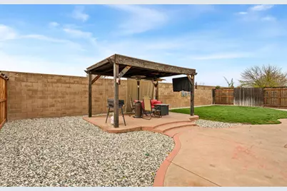 4404 Seykota Avenue, Olivehurst, CA 95961 - Photo 25