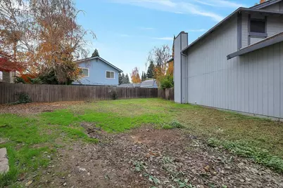 14 Eduardo Court, Sacramento, CA 95831 - Photo 43