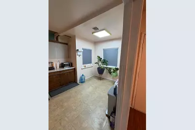 2730 Berger Avenue, Sacramento, CA 95815 - Photo 19