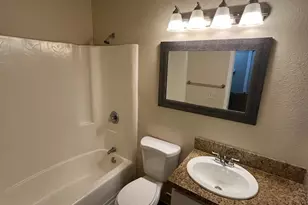 1720 Silver Creek Cir, Stockton, CA 95207 - Photo 9