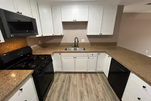 1720 Silver Creek Cir, Stockton, CA 95207 - Photo 5