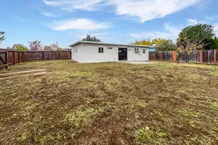 5928 Lila Ln, North Highlands, CA 95660 - Photo 15