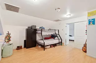 336 E Locust St, Lodi, CA 95240 - Photo 13