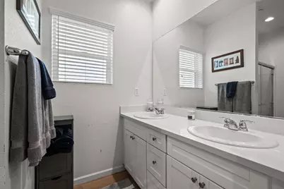 5541 Malibu Palm Court, Sacramento, CA 95842 - Photo 21