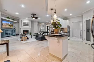 2067 Robin Hood Ln, Merced, CA 95340 - Photo 17