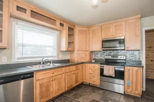 1201 Helena Ave, Sacramento, CA 95815 - Photo 3