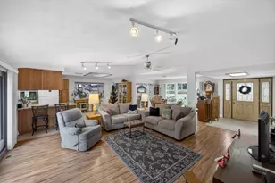 3001 Merrywood Cir, Cameron Park, CA 95682 - Photo 5