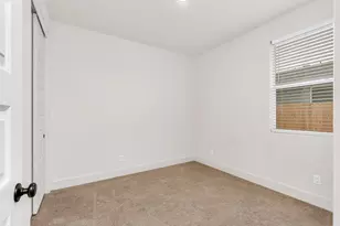 396 Broadstone Ct, Los Banos, CA 93635 - Photo 11