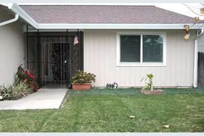 7613 Valley Wood Drive, Sacramento, CA 95828 - Photo 3