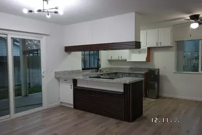 7613 Valley Wood Drive, Sacramento, CA 95828 - Photo 17