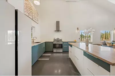 12555 Colfax Highway, Grass Valley, CA 95945 - Photo 9