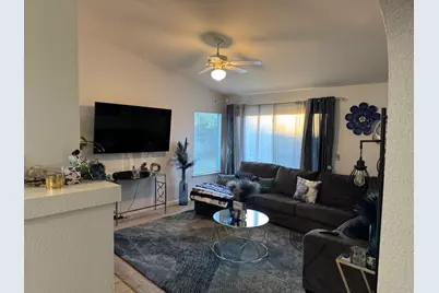 8716 Cord Way, Sacramento, CA 95828 - Photo 9