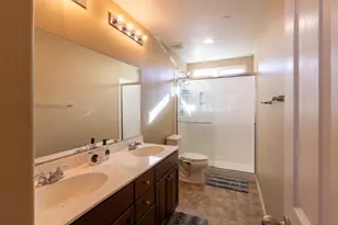 8130 Astaire Ln, Fair Oaks, CA 95628 - Photo 25