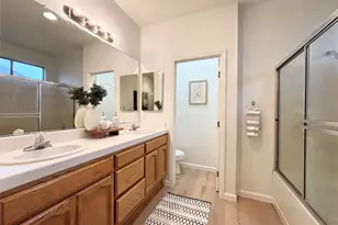 9264 Lucchesi Dr, Sacramento, CA 95829 - Photo 27