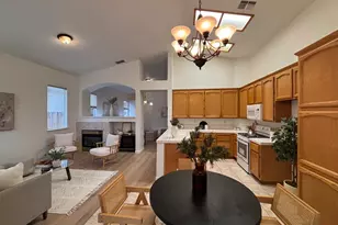 9264 Lucchesi Dr, Sacramento, CA 95829 - Photo 17