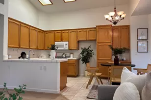 9264 Lucchesi Dr, Sacramento, CA 95829 - Photo 13