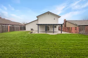 7952 Summerplace Dr, Citrus Heights, CA 95621 - Photo 5