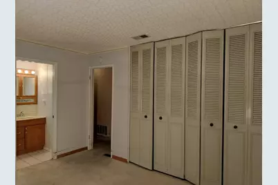 4729 Moorpark Way, Sacramento, CA 95842 - Photo 11