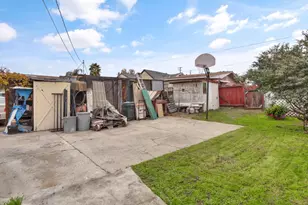 208 El Paso Ave, Modesto, CA 95351 - Photo 23