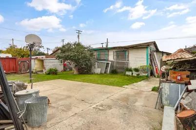 208 El Paso Avenue, Modesto, CA 95351 - Photo 21