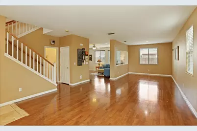 2036 Tiempo Place, Manteca, CA 95336 - Photo 3