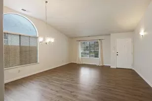 3716 Des Moines Dr, Stockton, CA 95209 - Photo 9