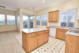 331 Unity Cir, Sacramento, CA 95833 - Photo 17