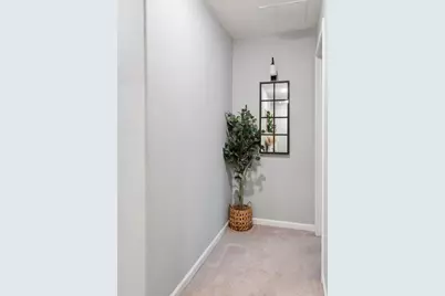 1710 Crossbow Ln, Stockton, CA 95206 - Photo 15