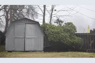 2925 Oxford Way, Stockton, CA 95204 - Photo 21