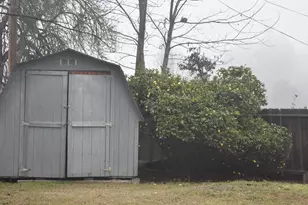 2925 Oxford Way, Stockton, CA 95204 - Photo 21