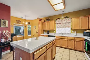 938 Zina Ln, Turlock, CA 95380 - Photo 11