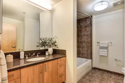 1818 L Street #409, Sacramento, CA 95811 - Photo 9