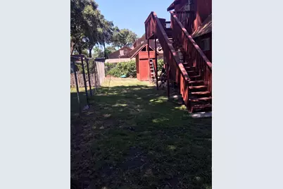 866 E Willow Avenue, Manteca, CA 95337 - Photo 9