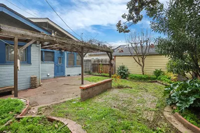 1050 W Elm Street, Stockton, CA 95203 - Photo 25