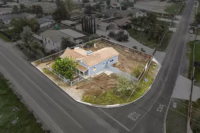10878 S McKinley Avenue, French Camp, CA 95231 - Photo 5