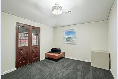 2634 Clarendon Avenue, Stockton, CA 95204 - Photo 33