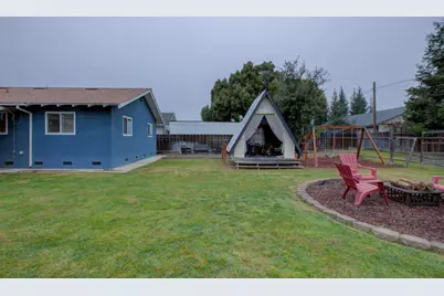 1748 Mulberry Way, Hughson, CA 95326 - Photo 37