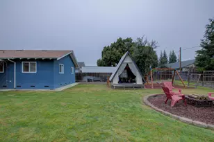 1748 Mulberry Way, Hughson, CA 95326 - Photo 37