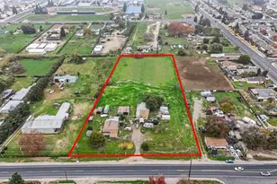 794 S Airport Way, Manteca, CA 95337 - Photo 1