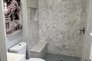 2121 Sandalwood Dr, Stockton, CA 95210 - Photo 11