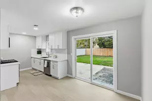 2728 Northview Dr, Sacramento, CA 95833 - Photo 9