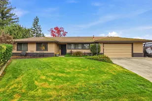 31 Royal Ct, Galt, CA 95632 - Photo 5