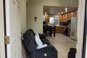 117 Maple St, Modesto, CA 95351 - Photo 5