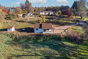 10665 Harris Rd, Auburn, CA 95603 - Photo 5