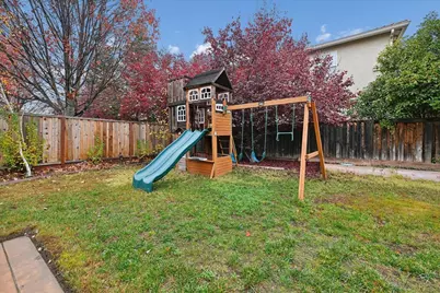 2556 Kinsella Way, Roseville, CA 95747 - Photo 25