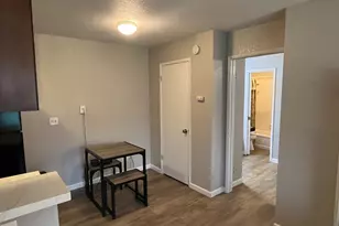 6724 Plymouth Rd, Stockton, CA 95207 - Photo 7