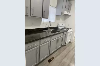 421 E Elm Street, Lodi, CA 95240 - Photo 3